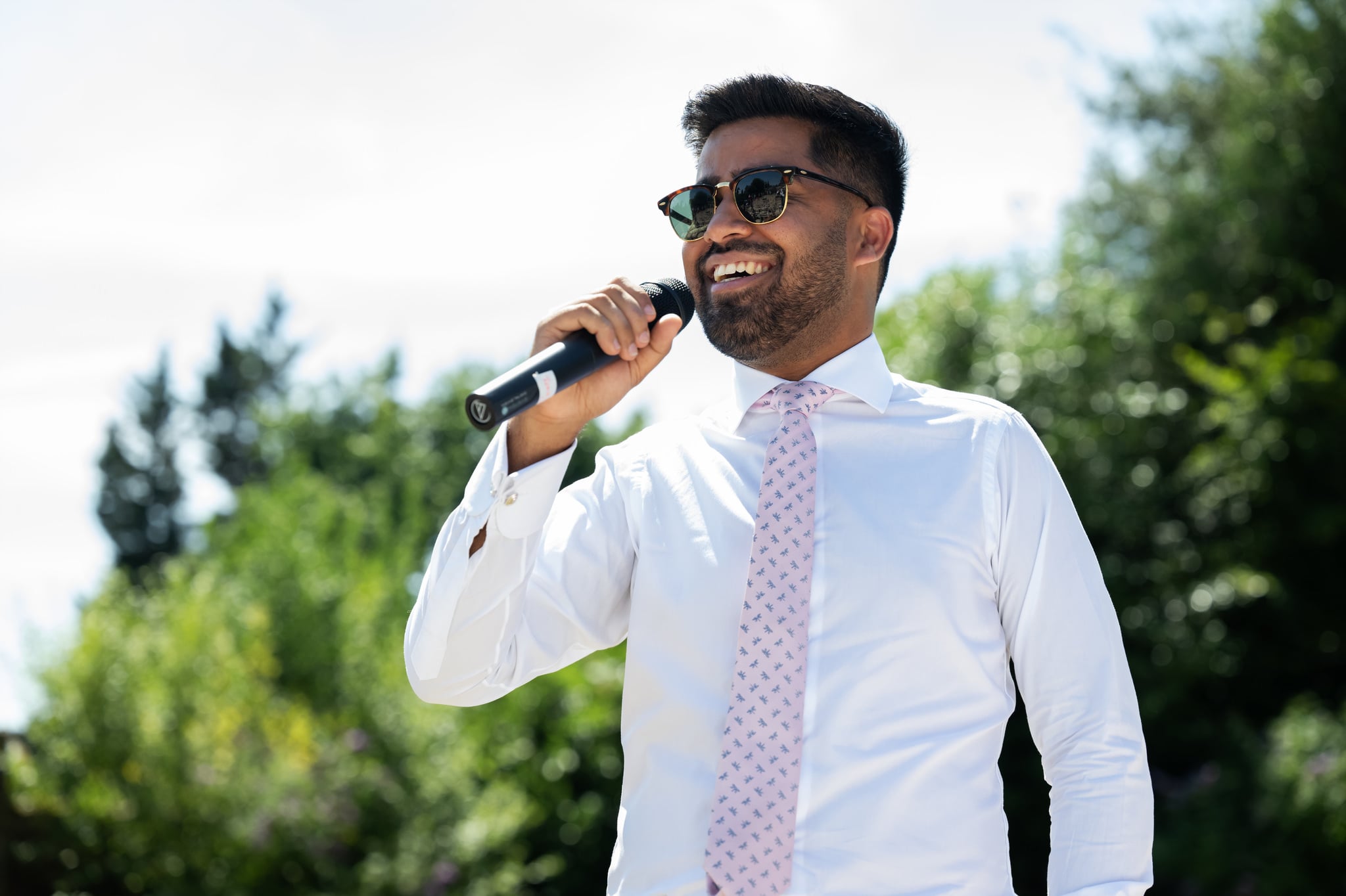 An outdoor wedding ceremony at Shendish Manor
